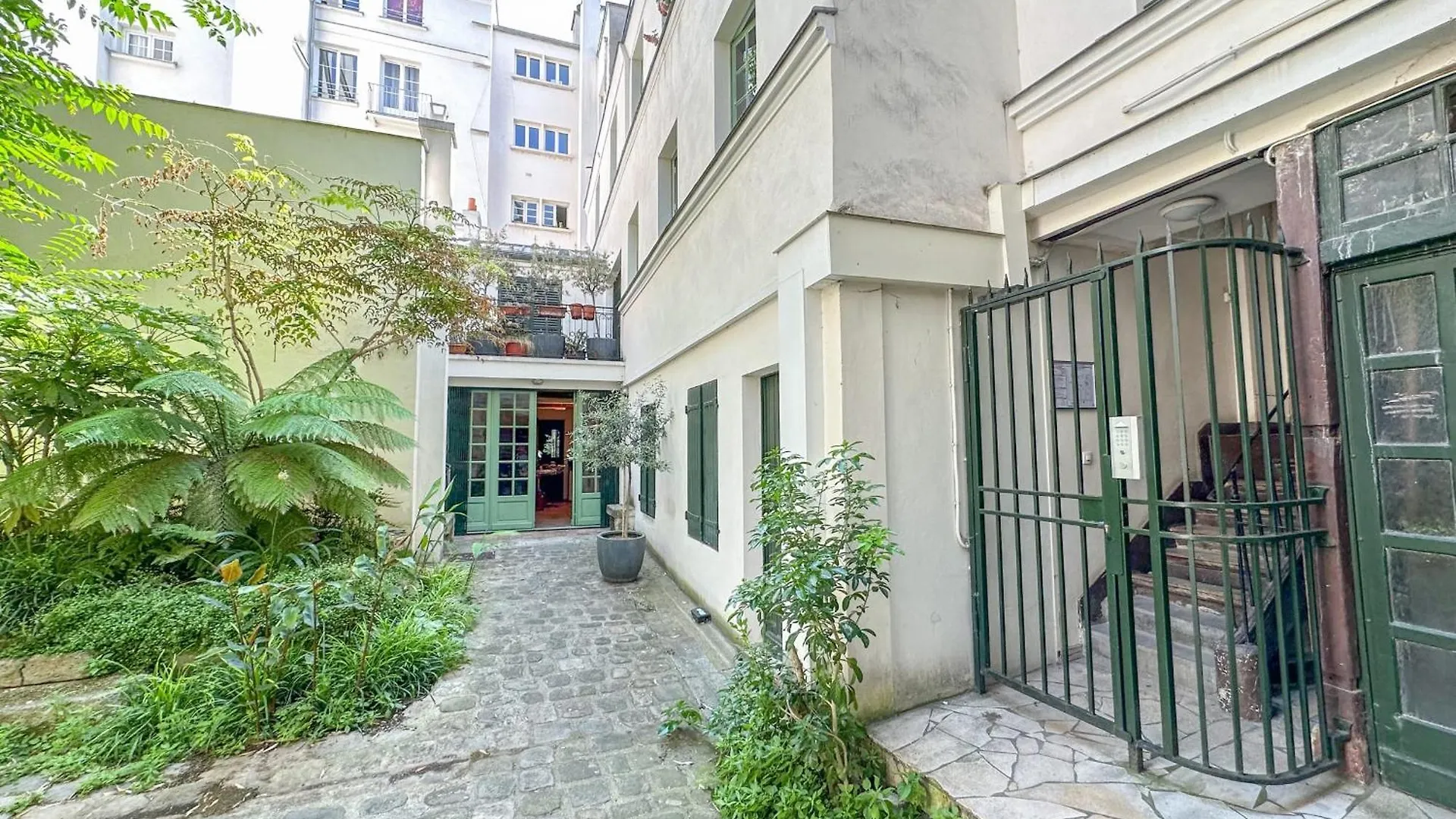 Flexliving - Studio - 3 Portes Paris France